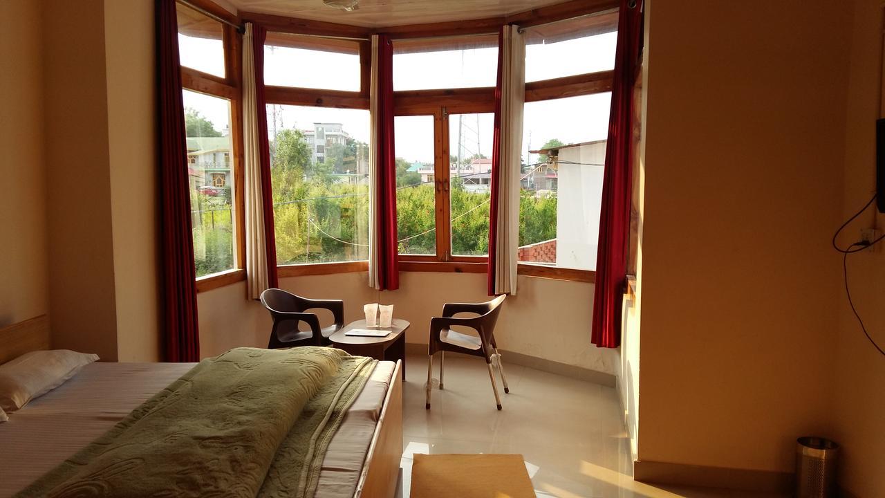 The Tara Villa Shamshi Экстерьер фото