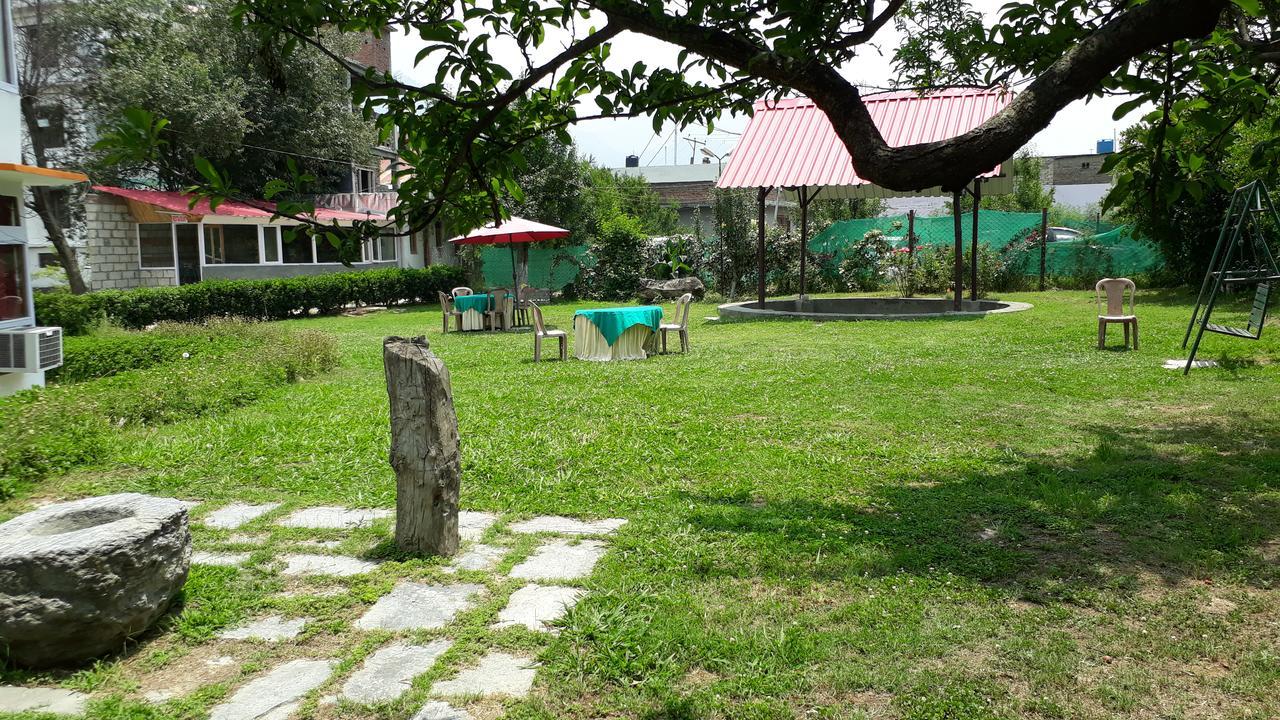 The Tara Villa Shamshi Экстерьер фото
